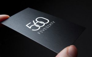 Nên sử dụng cán mờ hay cán bóng khi in name card?