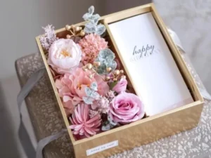 25+ Mẫu in hộp giấy hoa hồng sáp cao cấp